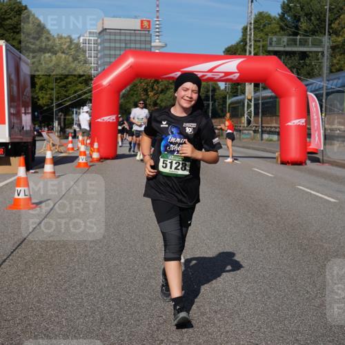 07.09.2025 - BARMER Alsterlauf Yannick Fuchs http://msf.ph/oto/8829281 07.09.2025 10:22:46 Laufen 10, 5128 meine-sportfotos.de