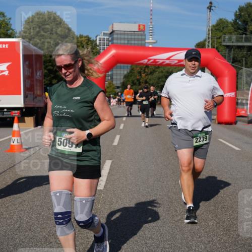 07.09.2025 - BARMER Alsterlauf Yannick Fuchs http://msf.ph/oto/8829328 07.09.2025 10:23:08 Laufen 5098, 36, 509, 2239 meine-sportfotos.de