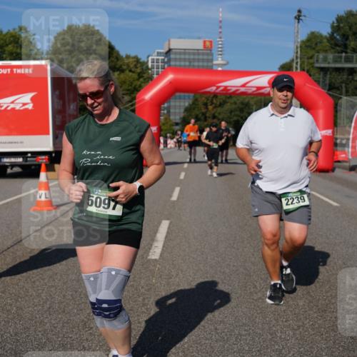 07.09.2025 - BARMER Alsterlauf Yannick Fuchs http://msf.ph/oto/8829329 07.09.2025 10:23:08 Laufen 50, 5097, 2239 meine-sportfotos.de