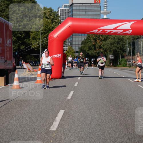 07.09.2025 - BARMER Alsterlauf Yannick Fuchs http://msf.ph/oto/8829351 07.09.2025 10:23:45 Laufen 1, 2848 meine-sportfotos.de