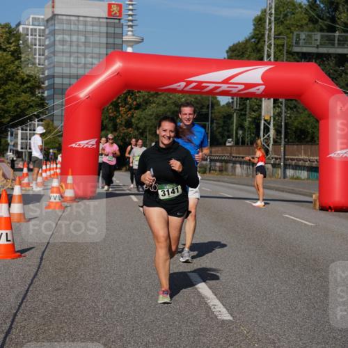 07.09.2025 - BARMER Alsterlauf Yannick Fuchs http://msf.ph/oto/8829423 07.09.2025 10:24:28 Laufen 3141 meine-sportfotos.de
