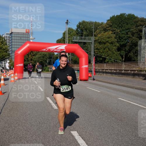 07.09.2025 - BARMER Alsterlauf Yannick Fuchs http://msf.ph/oto/8829427 07.09.2025 10:24:30 Laufen 3141 meine-sportfotos.de