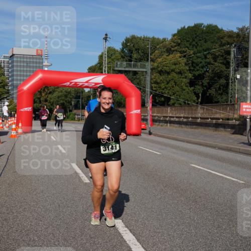 07.09.2025 - BARMER Alsterlauf Yannick Fuchs http://msf.ph/oto/8829428 07.09.2025 10:24:30 Laufen 3141 meine-sportfotos.de