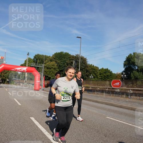 07.09.2025 - BARMER Alsterlauf Yannick Fuchs http://msf.ph/oto/8829446 07.09.2025 10:24:43 Laufen 2215, 10, 1584 meine-sportfotos.de