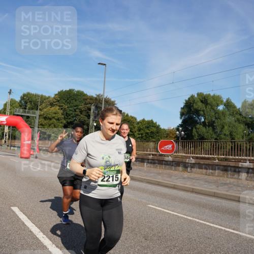 07.09.2025 - BARMER Alsterlauf Yannick Fuchs http://msf.ph/oto/8829448 07.09.2025 10:24:43 Laufen 2215, 10, 584 meine-sportfotos.de