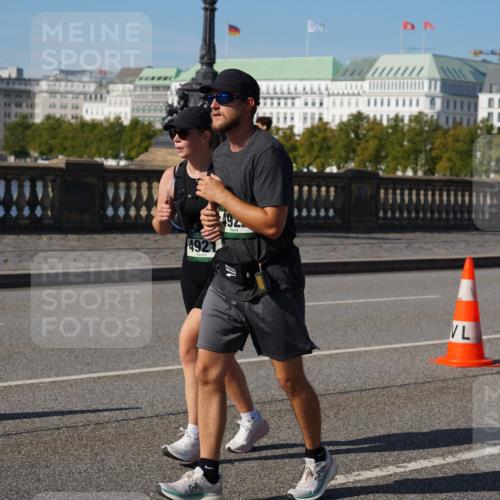 07.09.2025 - BARMER Alsterlauf Yannick Fuchs http://msf.ph/oto/8829460 07.09.2025 10:26:35 Laufen 4921, 192 meine-sportfotos.de