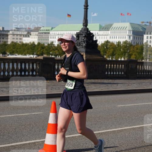 07.09.2025 - BARMER Alsterlauf Yannick Fuchs http://msf.ph/oto/8829480 07.09.2025 10:26:45 Laufen 699 meine-sportfotos.de