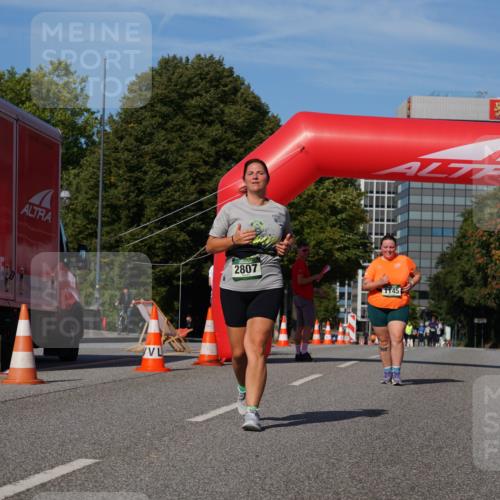 07.09.2025 - BARMER Alsterlauf Yannick Fuchs http://msf.ph/oto/8829487 07.09.2025 10:26:58 Laufen 2807, 1145 meine-sportfotos.de