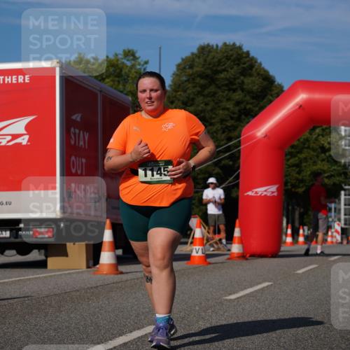07.09.2025 - BARMER Alsterlauf Yannick Fuchs http://msf.ph/oto/8829494 07.09.2025 10:27:04 Laufen 1145 meine-sportfotos.de