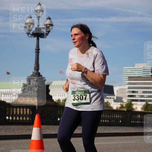 07.09.2025 - BARMER Alsterlauf Yannick Fuchs http://msf.ph/oto/8829503 07.09.2025 10:27:48 Laufen 3307 meine-sportfotos.de