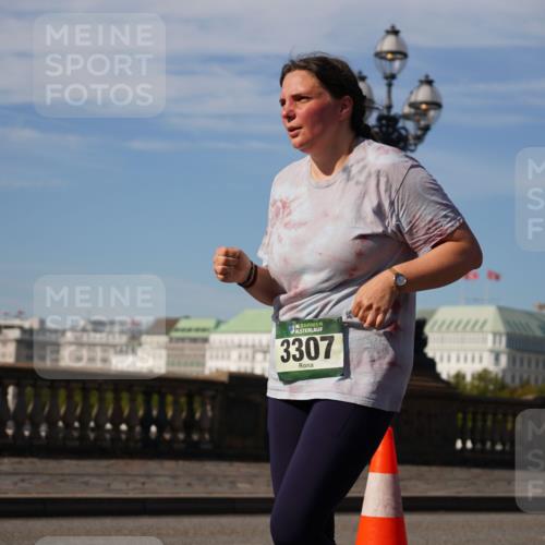 07.09.2025 - BARMER Alsterlauf Yannick Fuchs http://msf.ph/oto/8829506 07.09.2025 10:27:48 Laufen 3307 meine-sportfotos.de