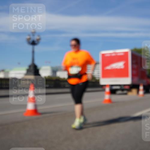 07.09.2025 - BARMER Alsterlauf Yannick Fuchs http://msf.ph/oto/8829543 07.09.2025 10:28:55 Laufen  meine-sportfotos.de