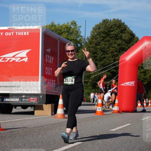 07.09.2025 - BARMER Alsterlauf Yannick Fuchs http://msf.ph/oto/8829549 07.09.2025 10:28:58 Laufen 2526 meine-sportfotos.de