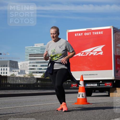 07.09.2025 - BARMER Alsterlauf Yannick Fuchs http://msf.ph/oto/8829556 07.09.2025 10:30:03 Laufen 10 meine-sportfotos.de