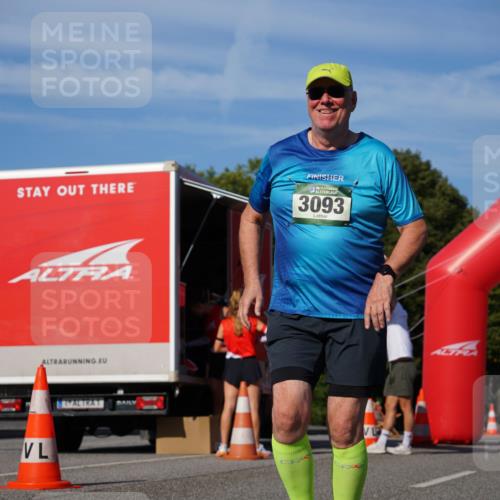 07.09.2025 - BARMER Alsterlauf Yannick Fuchs http://msf.ph/oto/8829572 07.09.2025 10:30:21 Laufen 3093 meine-sportfotos.de