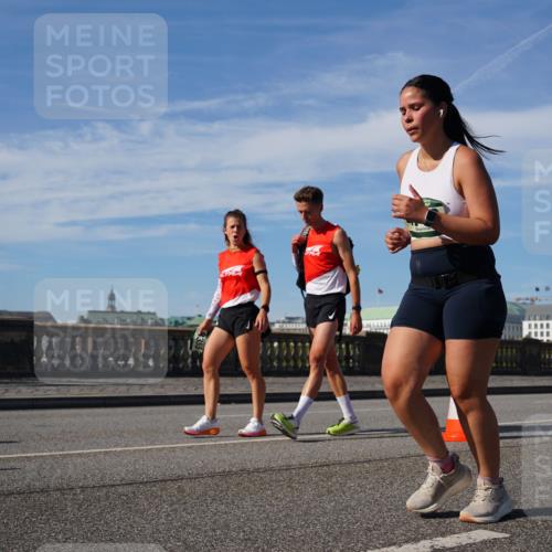 07.09.2025 - BARMER Alsterlauf Yannick Fuchs http://msf.ph/oto/8829581 07.09.2025 10:30:37 Laufen  meine-sportfotos.de