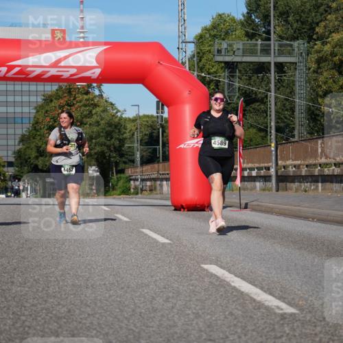 07.09.2025 - BARMER Alsterlauf Yannick Fuchs http://msf.ph/oto/8829620 07.09.2025 10:33:58 Laufen 2249, 4452, 4589 meine-sportfotos.de