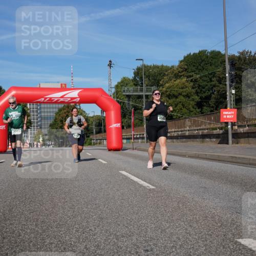 07.09.2025 - BARMER Alsterlauf Yannick Fuchs http://msf.ph/oto/8829625 07.09.2025 10:34:00 Laufen 320, 2203, 4589 meine-sportfotos.de
