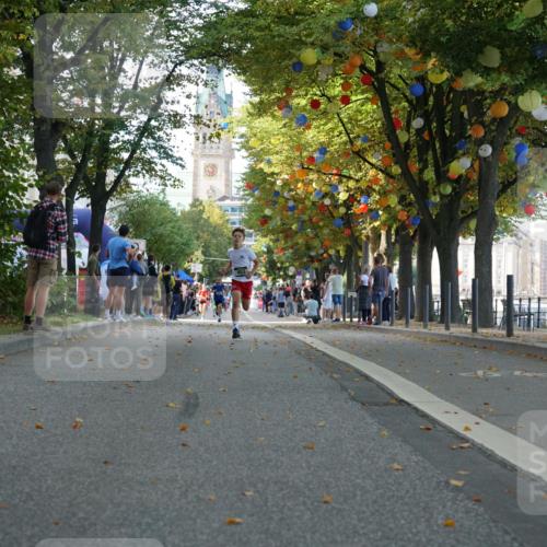07.09.2025 - BARMER Alsterlauf Yannick Fuchs http://msf.ph/oto/8829657 07.09.2025 10:47:20 Laufen  meine-sportfotos.de