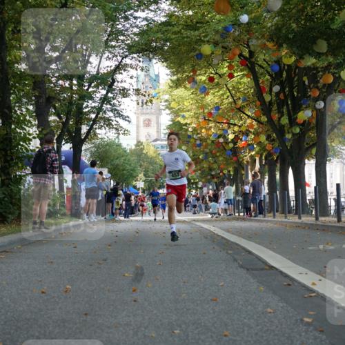 07.09.2025 - BARMER Alsterlauf Yannick Fuchs http://msf.ph/oto/8829659 07.09.2025 10:47:23 Laufen 453 meine-sportfotos.de