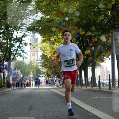 07.09.2025 - BARMER Alsterlauf Yannick Fuchs http://msf.ph/oto/8829672 07.09.2025 10:47:25 Laufen 453 meine-sportfotos.de