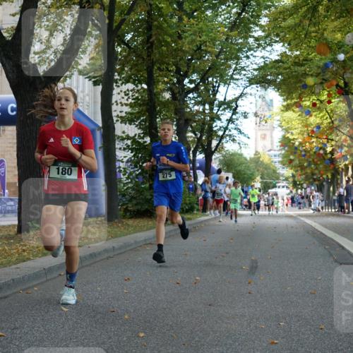 07.09.2025 - BARMER Alsterlauf Yannick Fuchs http://msf.ph/oto/8829691 07.09.2025 10:47:37 Laufen 180, 275 meine-sportfotos.de