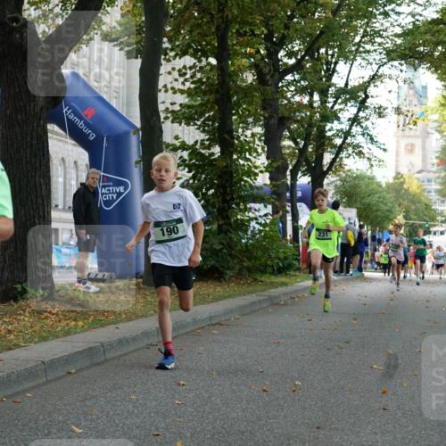 07.09.2025 - BARMER Alsterlauf Yannick Fuchs http://msf.ph/oto/8829697 07.09.2025 10:47:42 Laufen 165, 190, 231 meine-sportfotos.de