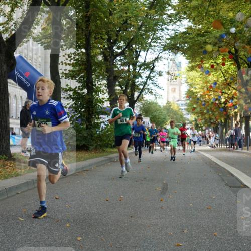 07.09.2025 - BARMER Alsterlauf Yannick Fuchs http://msf.ph/oto/8829713 07.09.2025 10:47:49 Laufen 2, 451, 310 meine-sportfotos.de