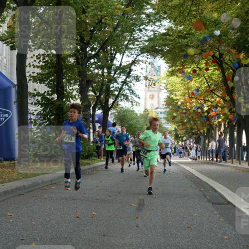 07.09.2025 - BARMER Alsterlauf Yannick Fuchs http://msf.ph/oto/8829724 07.09.2025 10:47:51 Laufen 310, 450, 166 meine-sportfotos.de