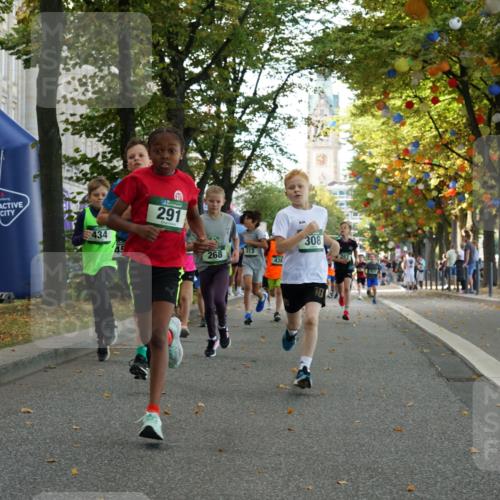 07.09.2025 - BARMER Alsterlauf Yannick Fuchs http://msf.ph/oto/8829736 07.09.2025 10:47:55 Laufen 434, 291, 268, 313, 438, 308 meine-sportfotos.de