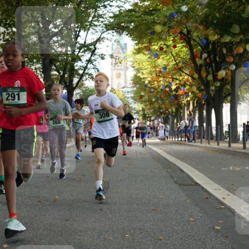 07.09.2025 - BARMER Alsterlauf Yannick Fuchs http://msf.ph/oto/8829739 07.09.2025 10:47:55 Laufen 434, 291, 268, 313, 308 meine-sportfotos.de