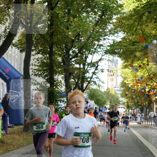 07.09.2025 - BARMER Alsterlauf Yannick Fuchs http://msf.ph/oto/8829745 07.09.2025 10:47:56 Laufen 450, 268, 36, 208, 283 meine-sportfotos.de