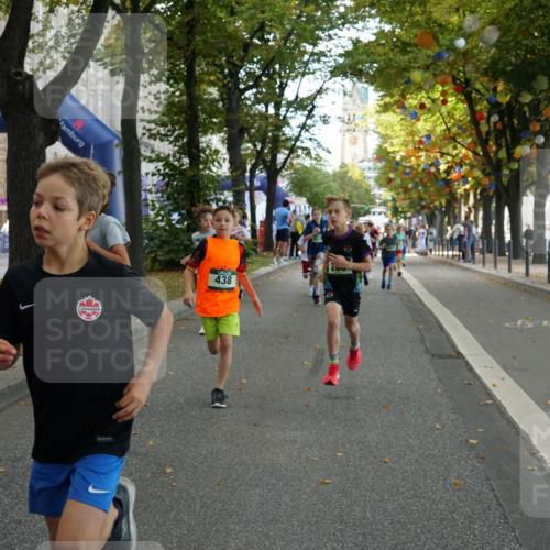 07.09.2025 - BARMER Alsterlauf Yannick Fuchs http://msf.ph/oto/8829757 07.09.2025 10:47:59 Laufen 381, 438 meine-sportfotos.de