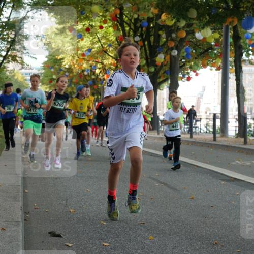 07.09.2025 - BARMER Alsterlauf Yannick Fuchs http://msf.ph/oto/8829813 07.09.2025 10:48:13 Laufen 261, 3412, 8209, 162, 28, 449 meine-sportfotos.de