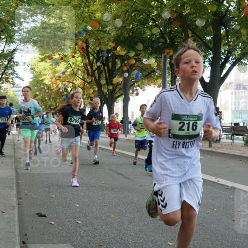 07.09.2025 - BARMER Alsterlauf Yannick Fuchs http://msf.ph/oto/8829817 07.09.2025 10:48:14 Laufen 8209, 261, 163, 189, 216 meine-sportfotos.de