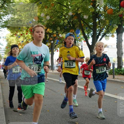 07.09.2025 - BARMER Alsterlauf Yannick Fuchs http://msf.ph/oto/8829831 07.09.2025 10:48:16 Laufen 261, 15, 9412, 162, 189, 163 meine-sportfotos.de