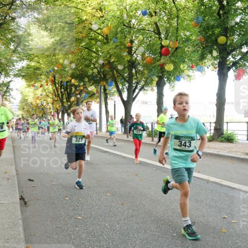 07.09.2025 - BARMER Alsterlauf Yannick Fuchs http://msf.ph/oto/8829861 07.09.2025 10:48:23 Laufen 318, 327, 153, 343 meine-sportfotos.de