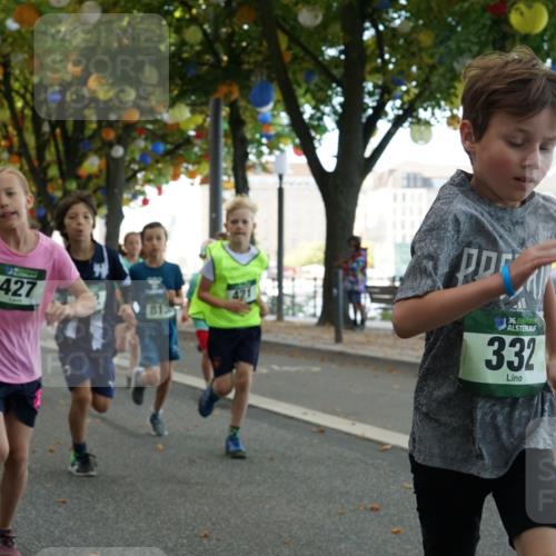 07.09.2025 - BARMER Alsterlauf Yannick Fuchs http://msf.ph/oto/8829891 07.09.2025 10:48:29 Laufen 96, 427, 21, 813, 36, 332, 339 meine-sportfotos.de