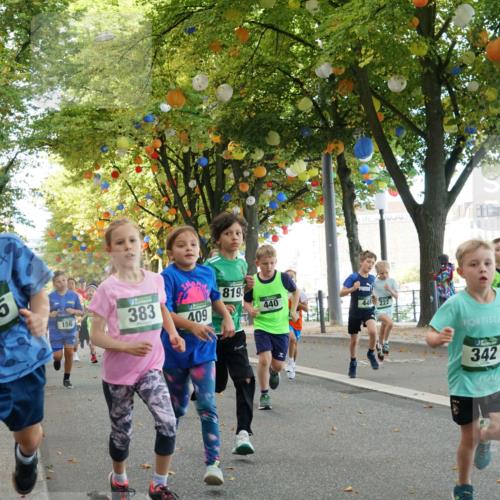 07.09.2025 - BARMER Alsterlauf Yannick Fuchs http://msf.ph/oto/8829928 07.09.2025 10:48:37 Laufen 8085, 8193, 156, 383, 409, 440, 448, 222, 342 meine-sportfotos.de