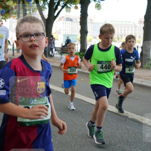 07.09.2025 - BARMER Alsterlauf Yannick Fuchs http://msf.ph/oto/8829938 07.09.2025 10:48:40 Laufen 452, 38, 288, 440, 445 meine-sportfotos.de