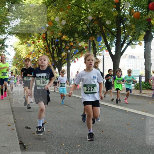 07.09.2025 - BARMER Alsterlauf Yannick Fuchs http://msf.ph/oto/8829983 07.09.2025 10:48:49 Laufen 158, 9, 191, 2024, 186, 274, 367, 368, 285, 227 meine-sportfotos.de