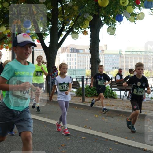 07.09.2025 - BARMER Alsterlauf Yannick Fuchs http://msf.ph/oto/8830010 07.09.2025 10:48:55 Laufen 315, 312, 202, 04, 306, 207 meine-sportfotos.de