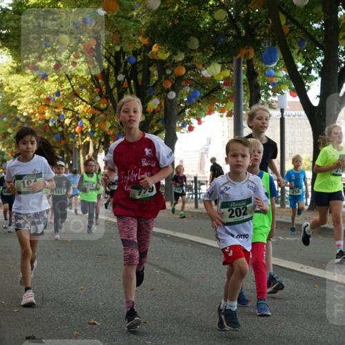 07.09.2025 - BARMER Alsterlauf Yannick Fuchs http://msf.ph/oto/8830013 07.09.2025 10:48:55 Laufen 414, 19, 8451, 415, 202, 258 meine-sportfotos.de