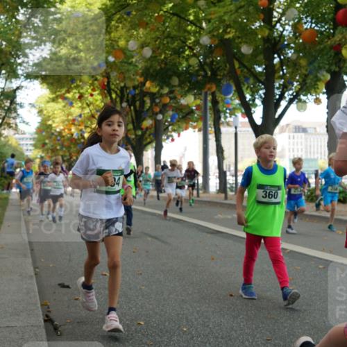 07.09.2025 - BARMER Alsterlauf Yannick Fuchs http://msf.ph/oto/8830020 07.09.2025 10:48:57 Laufen 84, 360, 17 meine-sportfotos.de
