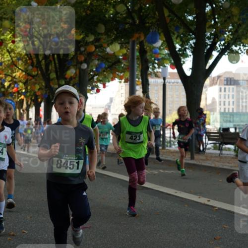 07.09.2025 - BARMER Alsterlauf Yannick Fuchs http://msf.ph/oto/8830033 07.09.2025 10:48:59 Laufen 23, 284, 136, 8451, 357, 1370, 423, 829 meine-sportfotos.de