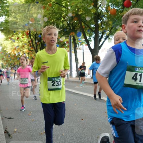 07.09.2025 - BARMER Alsterlauf Yannick Fuchs http://msf.ph/oto/8830048 07.09.2025 10:49:03 Laufen 299, 36, 232, 36, 414, 828 meine-sportfotos.de