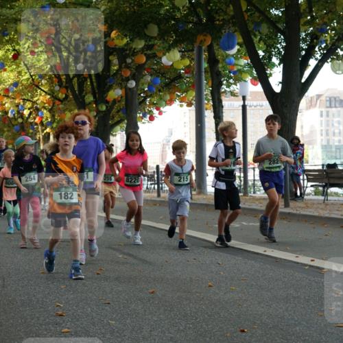 07.09.2025 - BARMER Alsterlauf Yannick Fuchs http://msf.ph/oto/8830109 07.09.2025 10:49:18 Laufen 808, 282, 254, 255, 8220, 215, 182, 8211 meine-sportfotos.de