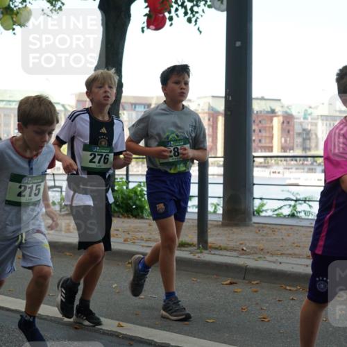 07.09.2025 - BARMER Alsterlauf Yannick Fuchs http://msf.ph/oto/8830119 07.09.2025 10:49:21 Laufen 36, 215, 276, 8, 21 meine-sportfotos.de