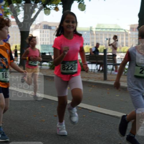 07.09.2025 - BARMER Alsterlauf Yannick Fuchs http://msf.ph/oto/8830121 07.09.2025 10:49:21 Laufen 8220, 18, 215, 276 meine-sportfotos.de