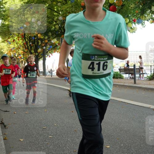07.09.2025 - BARMER Alsterlauf Yannick Fuchs http://msf.ph/oto/8830162 07.09.2025 10:49:33 Laufen 183, 356, 249, 05, 248, 36, 416, 454 meine-sportfotos.de